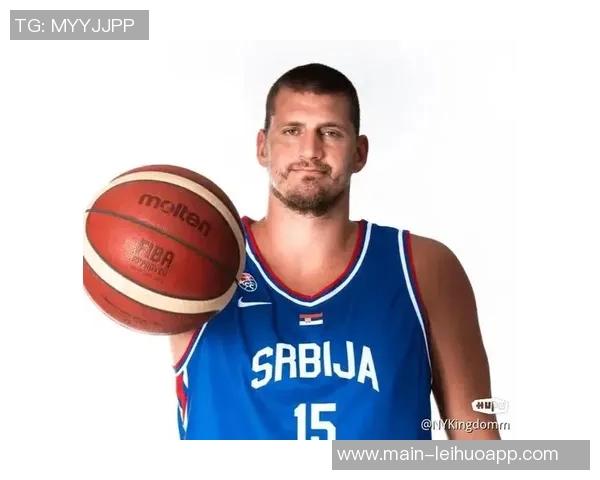 小萨被约基奇剃成地中海漫画家调侃约基奇传球风格幽默搞笑 小萨被约基奇剃成地中海漫画家调侃约基奇传球风格幽默搞笑