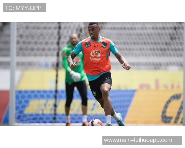 加布里埃尔助力阿森纳稳固防线关键时刻提升球队攻防表现 加布里埃尔助力阿森纳稳固防线关键时刻提升球队攻防表现