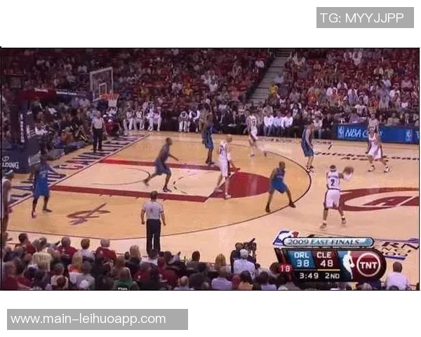 拉拉维亚回忆首次接詹姆斯传球时刻感慨从小就是他的忠实球迷 拉拉维亚回忆首次接詹姆斯传球时刻感慨从小就是他的忠实球迷